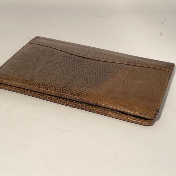 1361 Arpiel  Vintage Embossed Leather Tan Checkbook Holder New - Picture 2 of 11